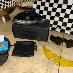 Oakley Black Sunglasses with Yellow and Dark Lenses